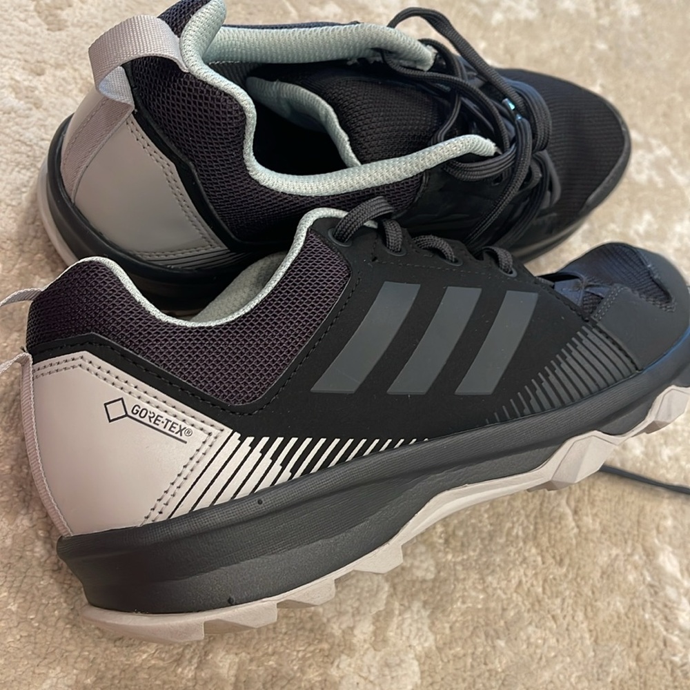 adidas Terrex Tracerocker GORE-TEX Womens Running Shoes Size 8 - Picture 4 of 9